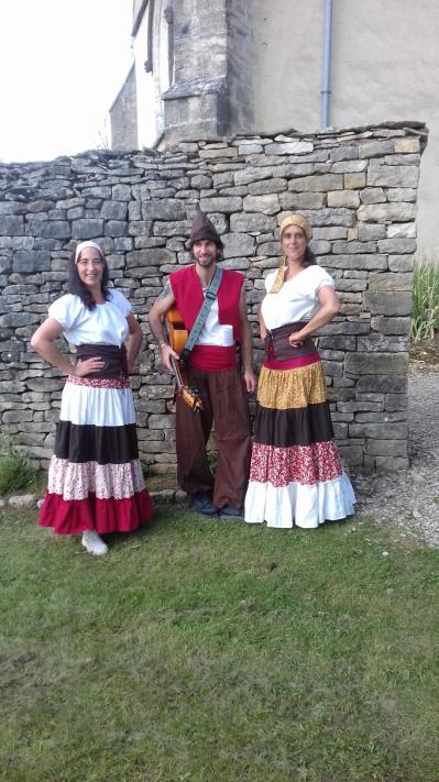 Duende flamenco les baladins a fondremand spectacle medieval