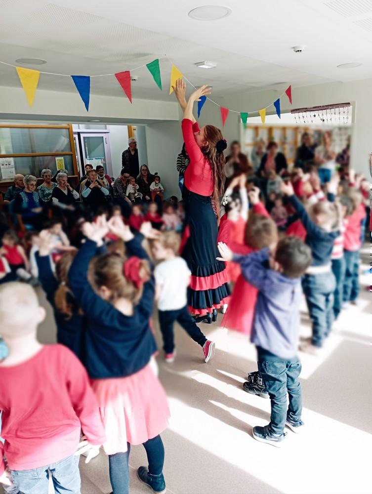 Residence eac drac gy duende flamenco
